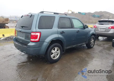 2011 Ford Escape Xlt from USA, damaged, VIN 1FMCU0D70BKA36492